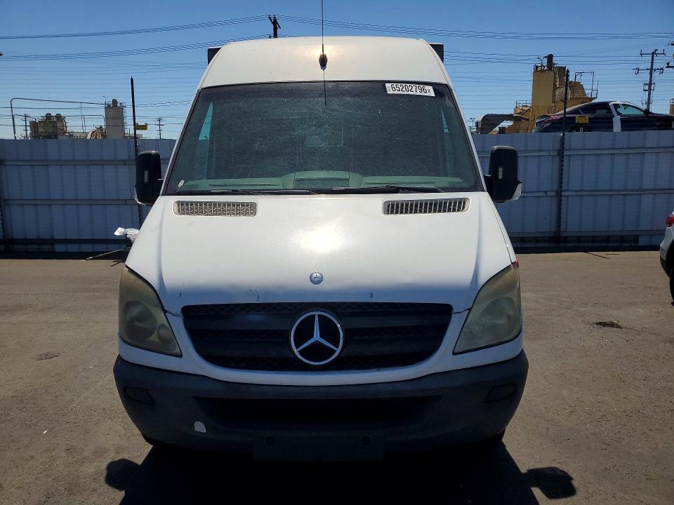 2010 Mercedes-Benz Sprinter 2500