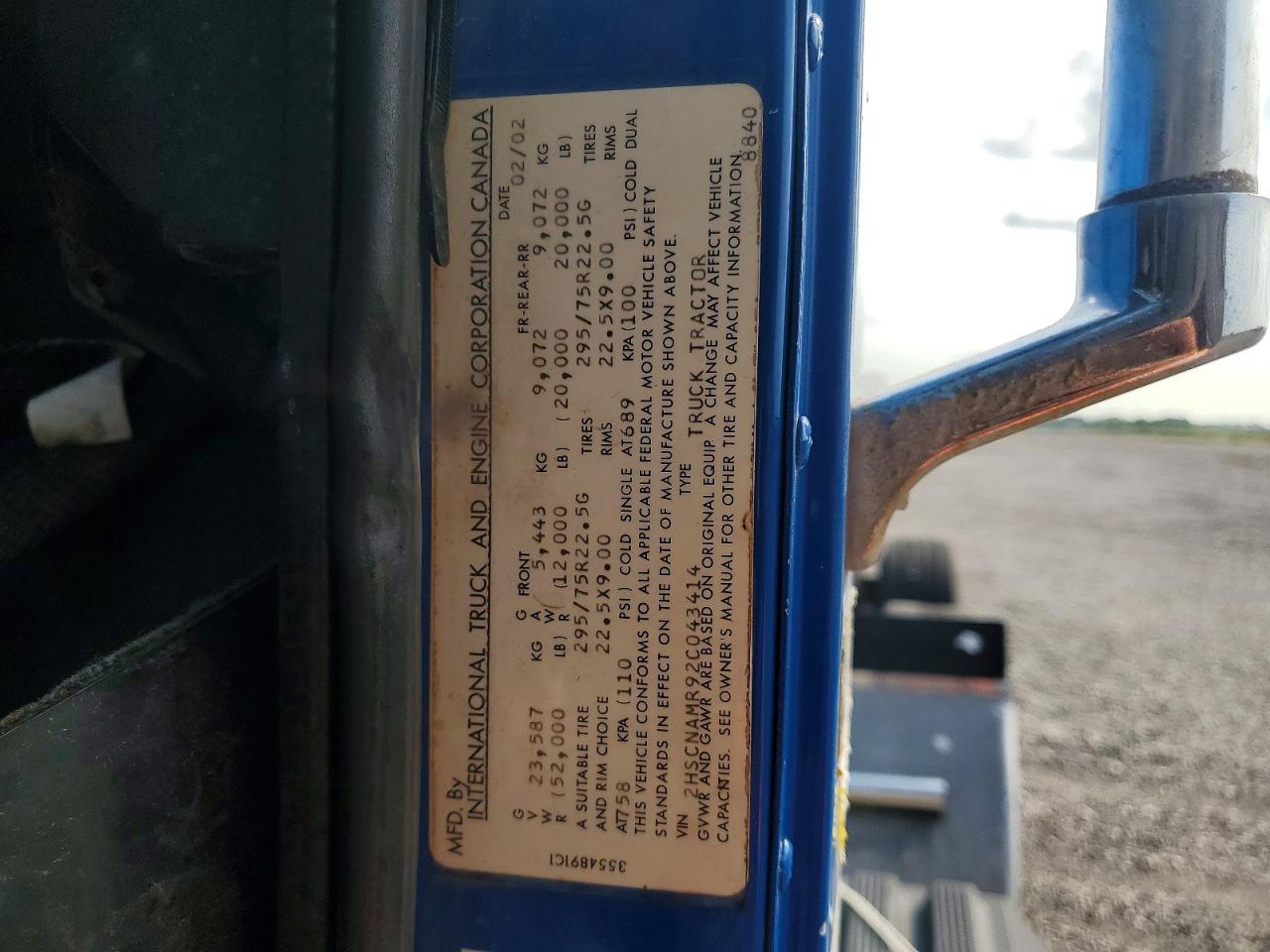 2002 International 9400I Semi Truck