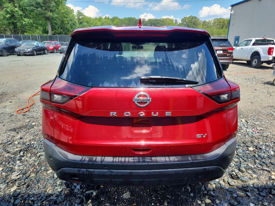 2021 Nissan Rogue sv