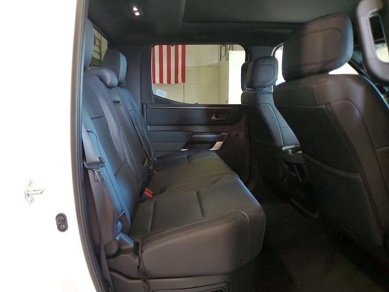 2026 Toyota Tundra Platinum HV