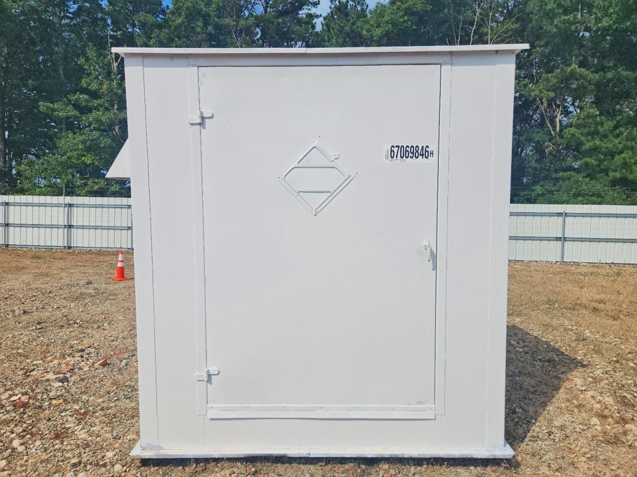 2000 Shed Storage SH