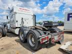 1999 International 9900 Semi Truck