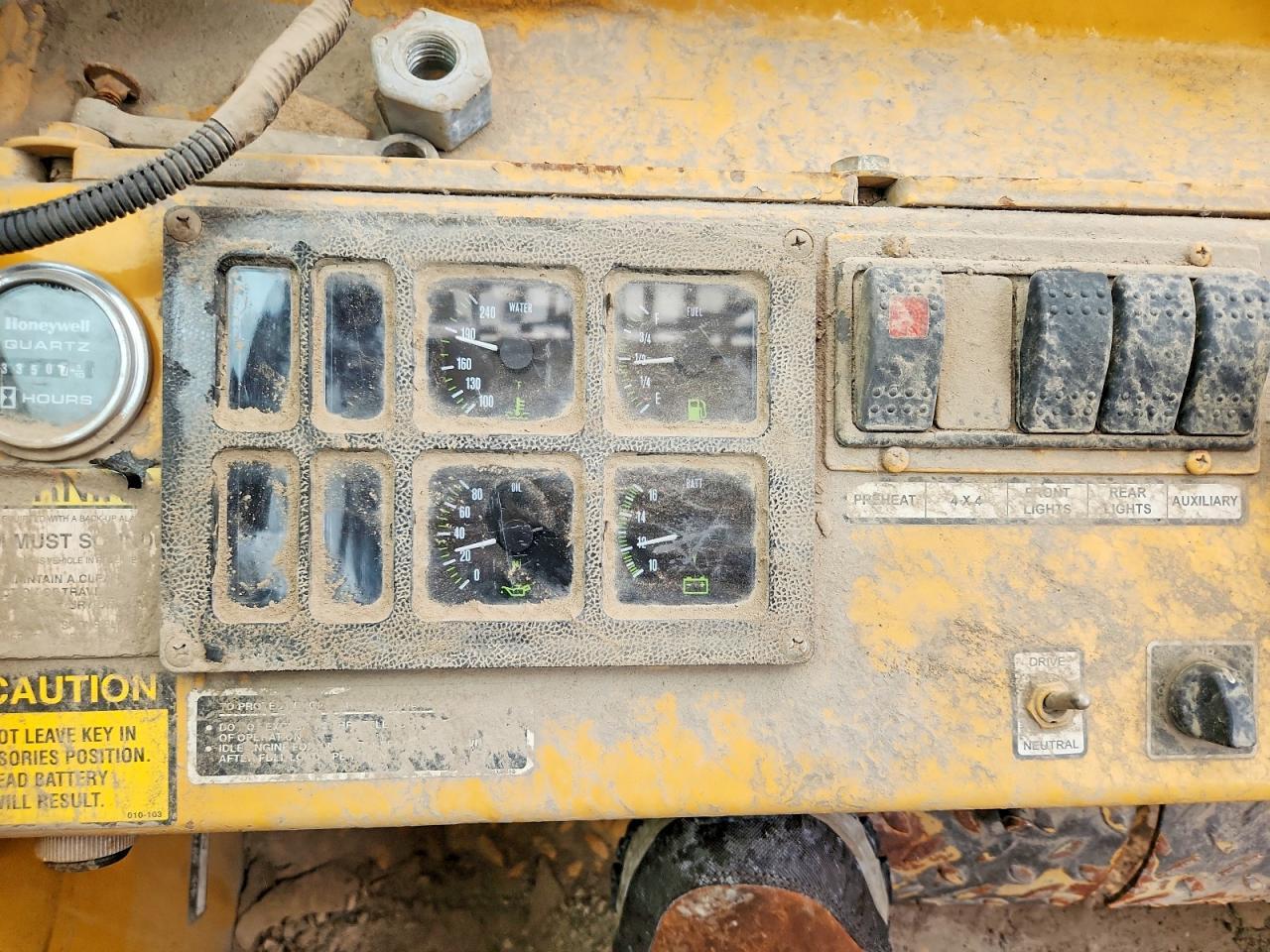 2014 Master Craft Forklift