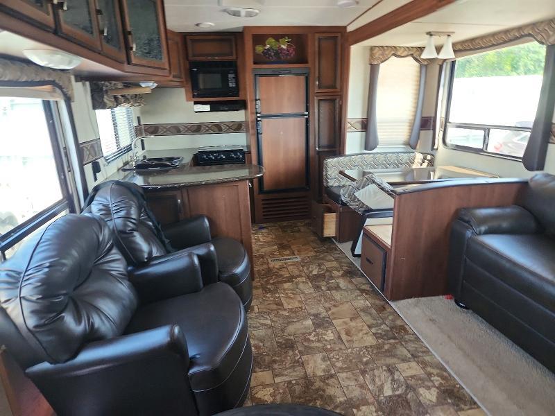 2012 Crossroads Recreational Vehicle (RV)