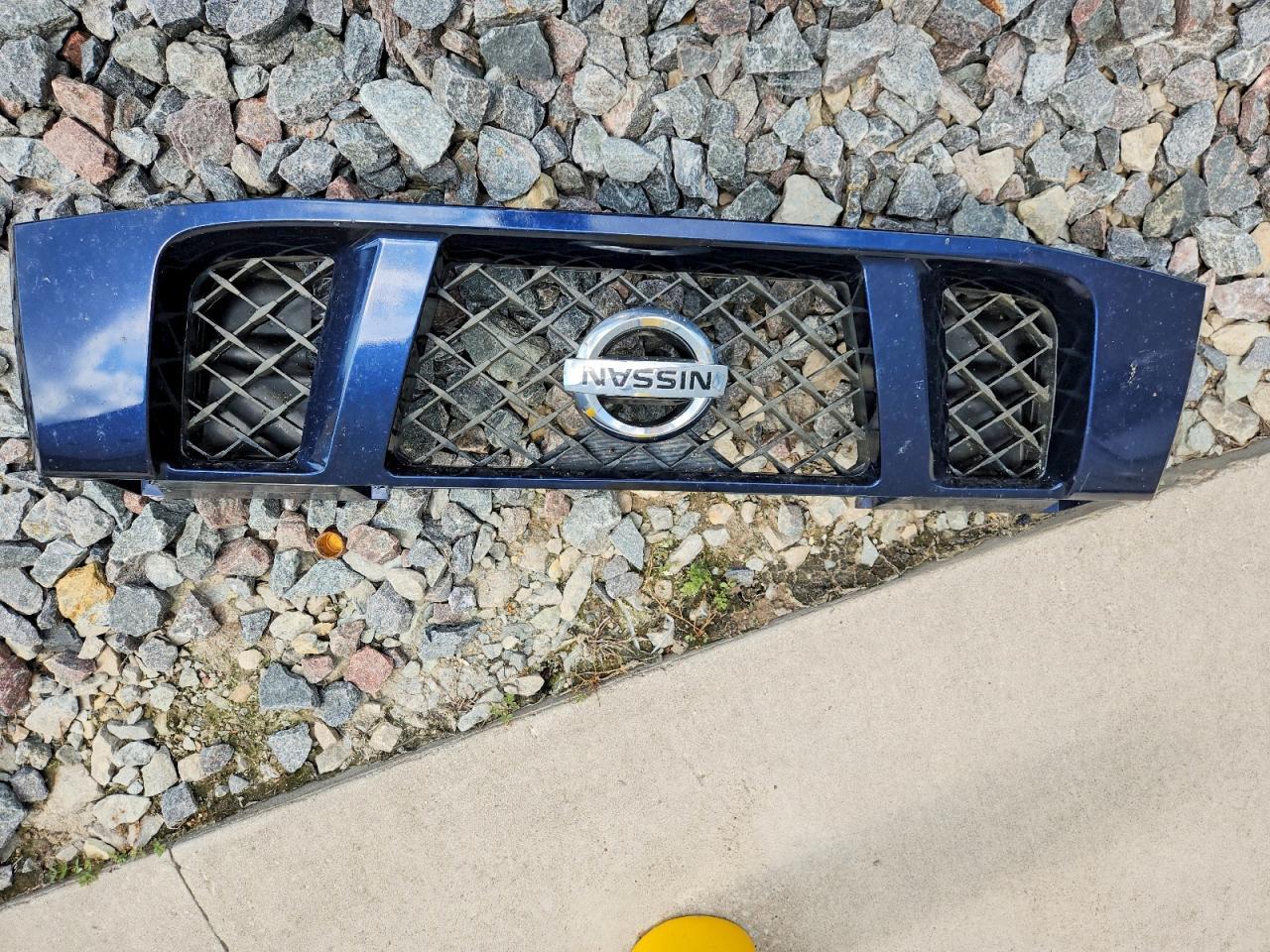 2011 Nissan Titan SV