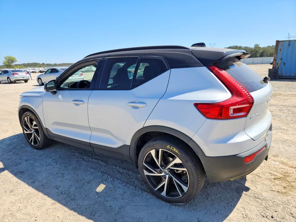 2021 Volvo Xc40 T5 R-DESIGN