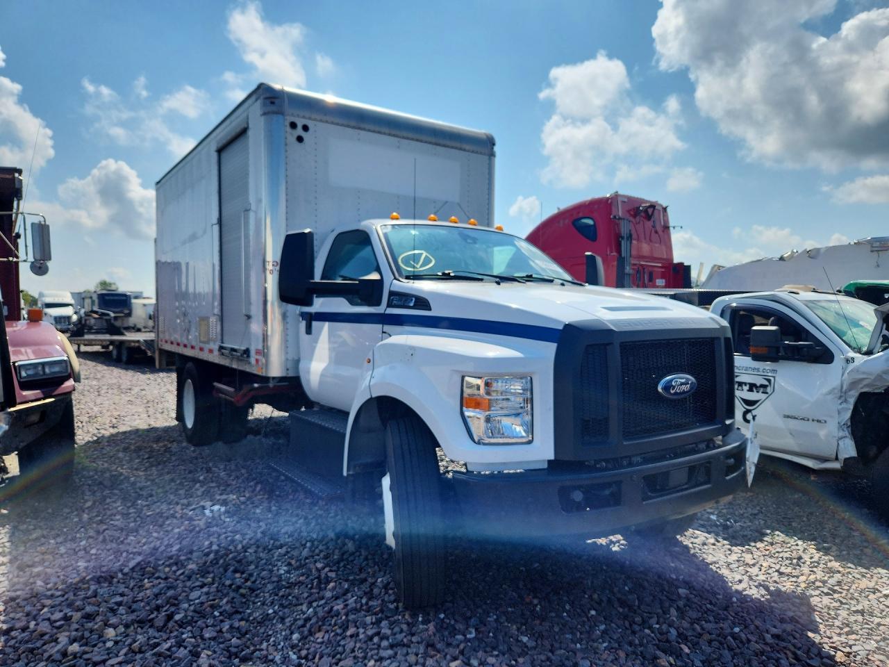 2021 Ford F650 Super Duty BOX Truck