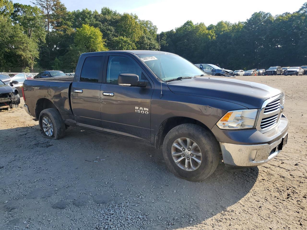 2014 Dodge RAM 1500 SLT