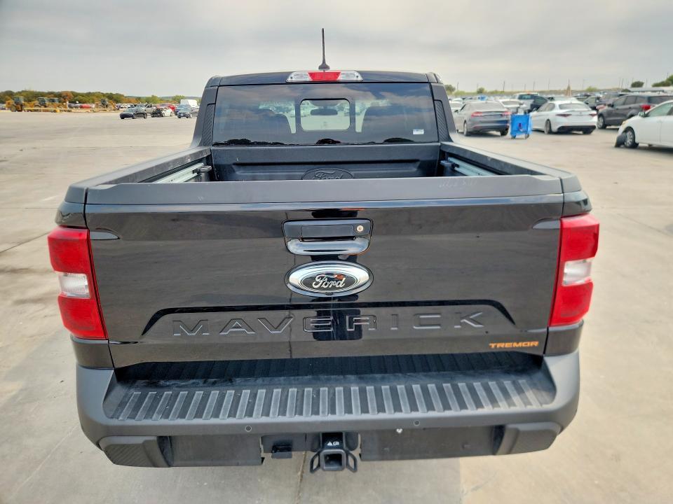 2024 Ford Maverick Lariat Tremor