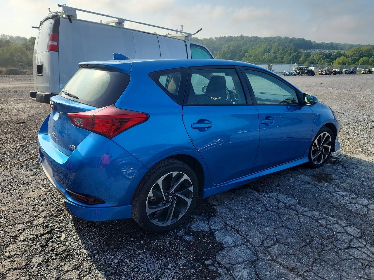 2016 Scion Im Base