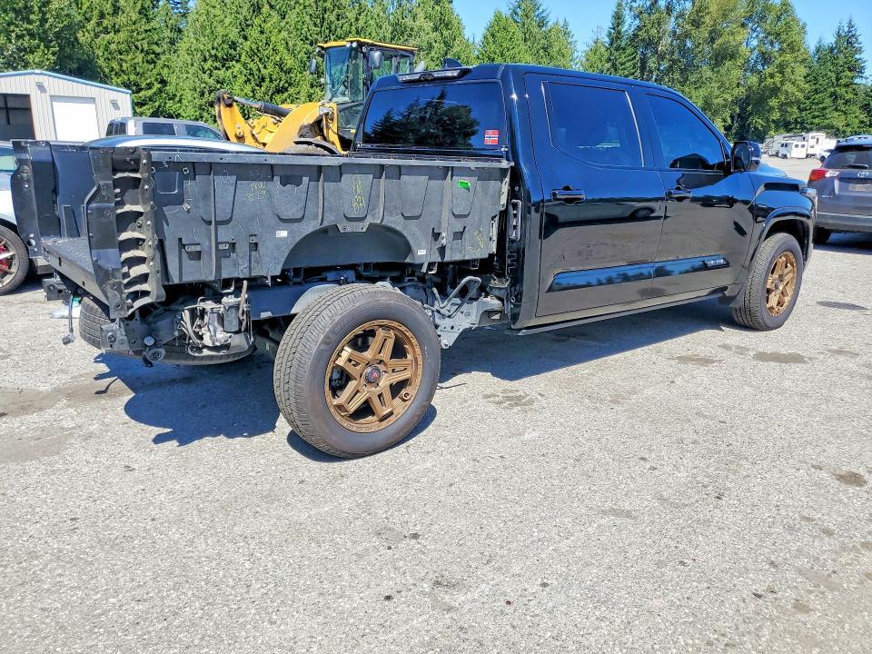 2022 Toyota Tundra Platinum HV