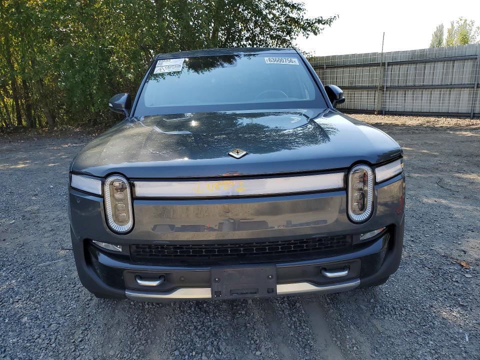 2022 Rivian R1T Adventure