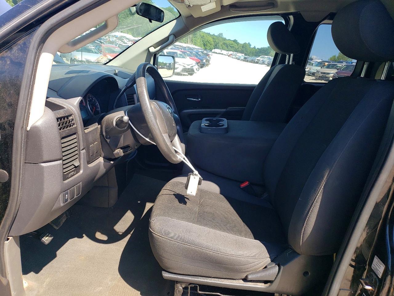 2015 Nissan Titan S