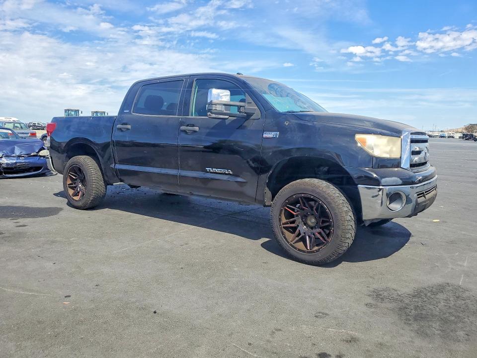 2013 Toyota Tundra Crewmax SR5