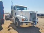 2000 Freightliner FLD120 Semi Truck