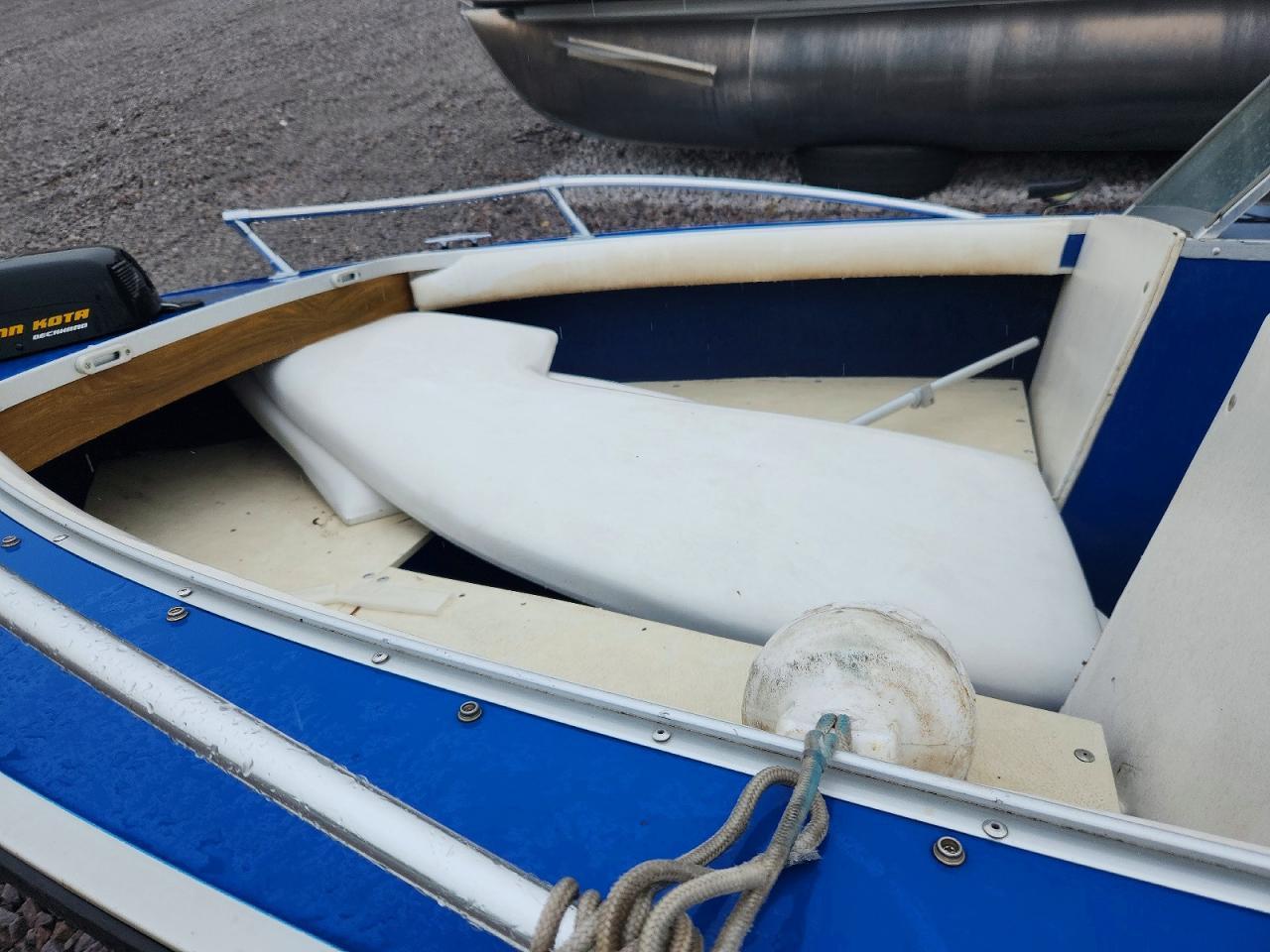 1973 Startcraft Boat