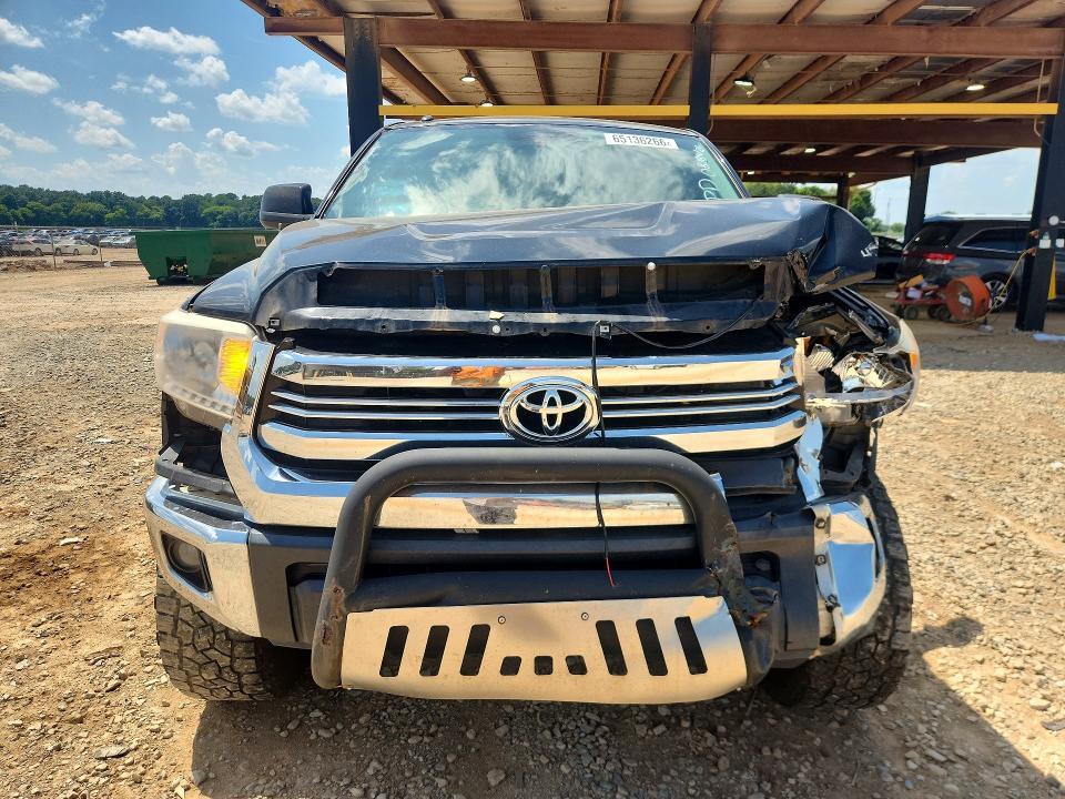 2016 Toyota Tundra SR5