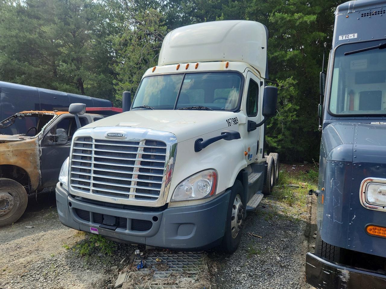 2016 Freightliner Cascadia 125
