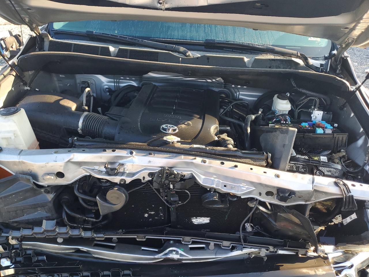2017 Toyota Tundra SR5