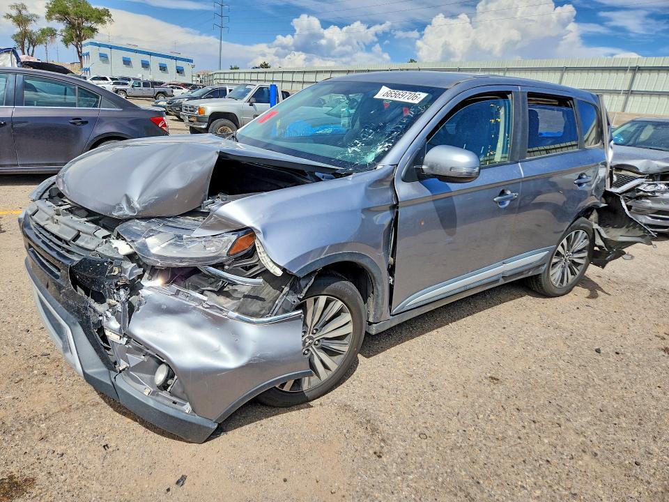 2019 Mitsubishi Outlander SE