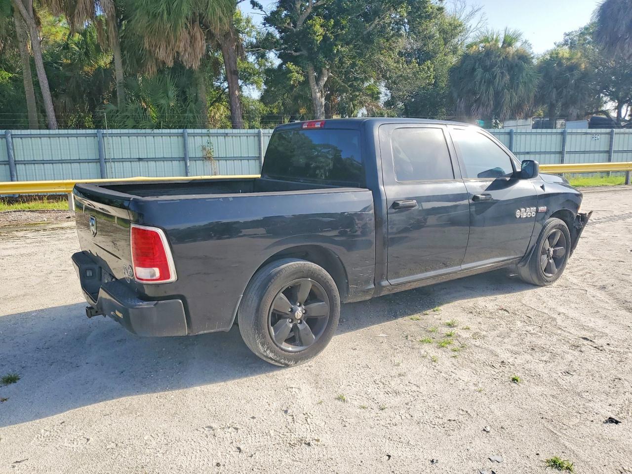 2014 Dodge RAM 1500 ST