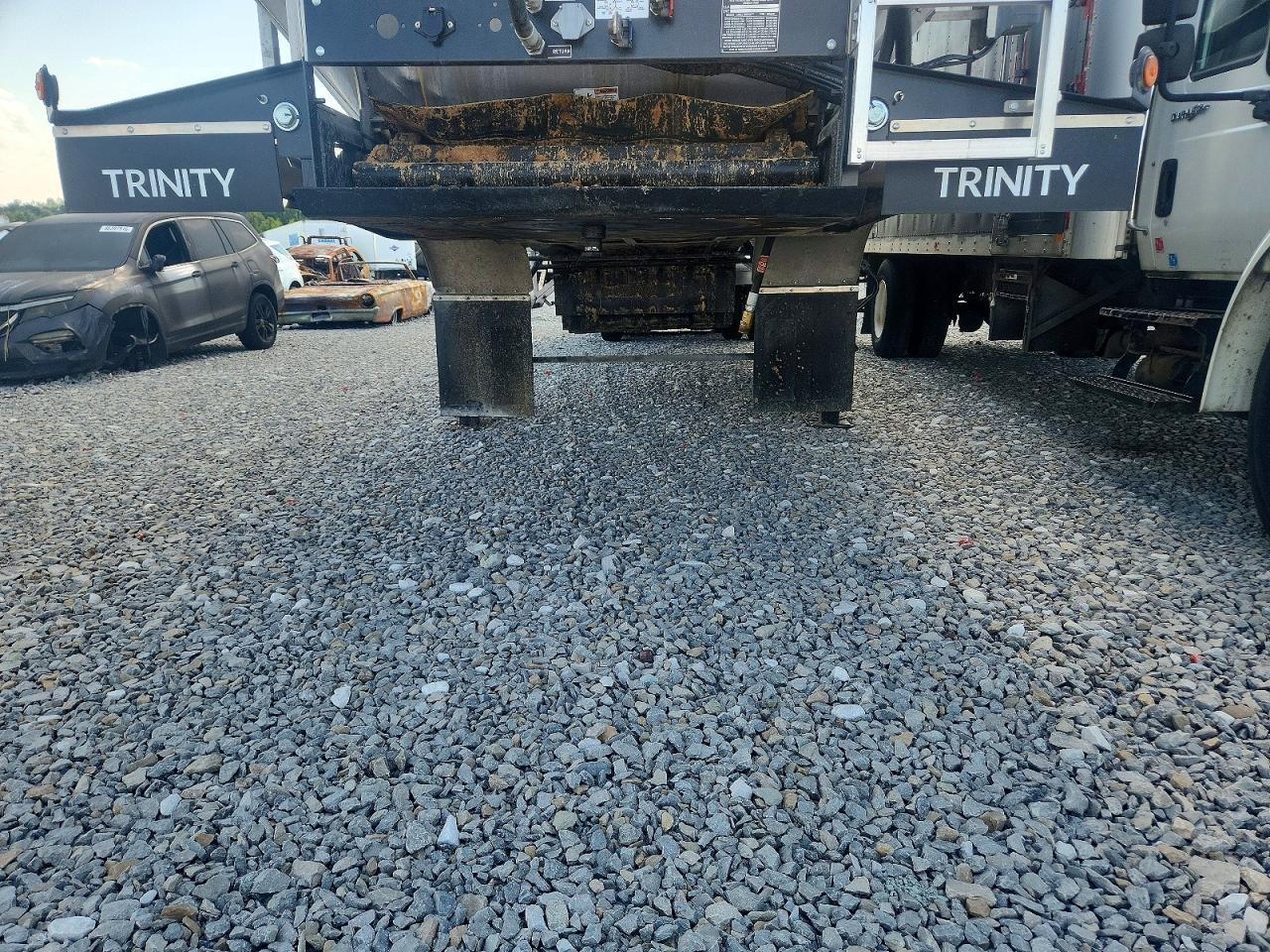 2027 Trinity Trailers 2027 Trinity Feed Delivery Trailer