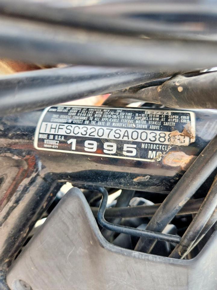 1995 Honda VT1100 C2