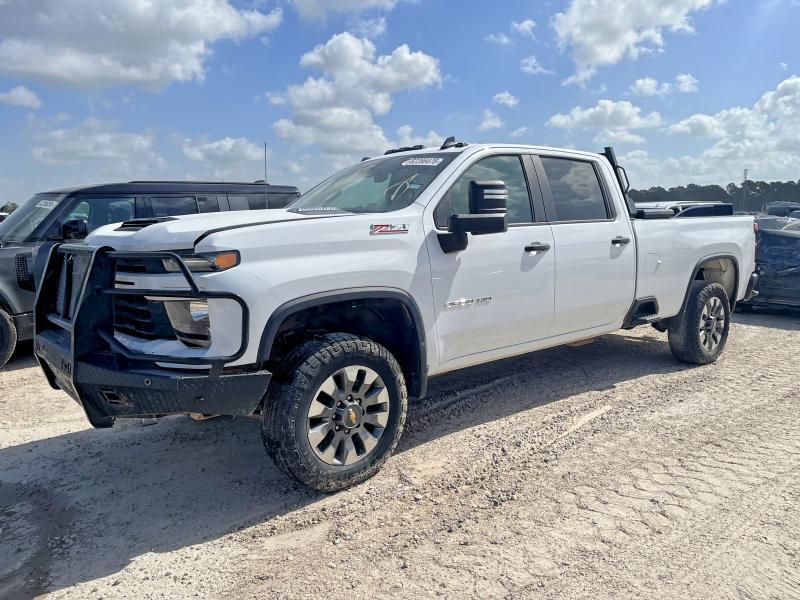 2024 Chevrolet Silverado K2500 Custom
