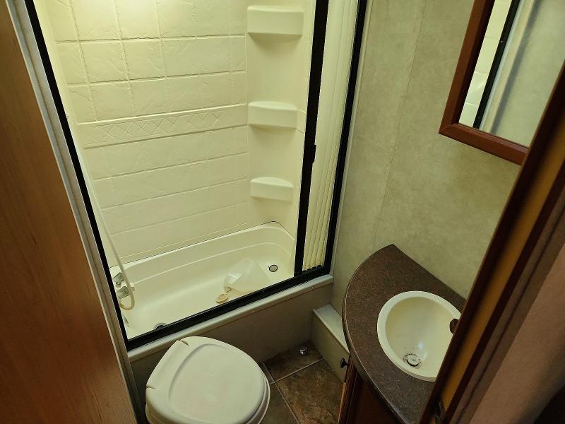 2013 Crossroads Mapli Country Camper
