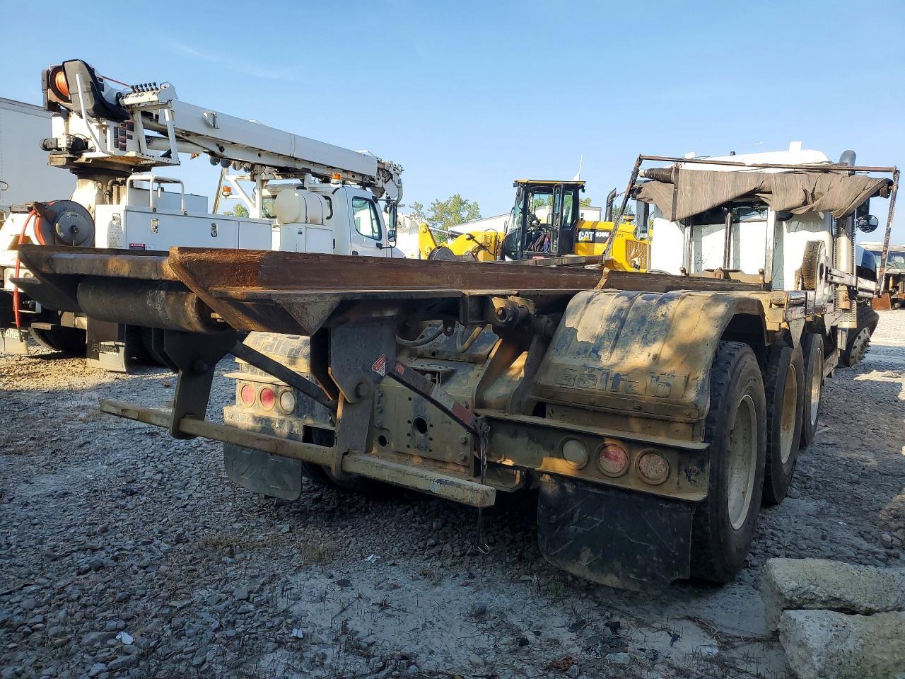 2024 Mack Granite-Dump Flatbed