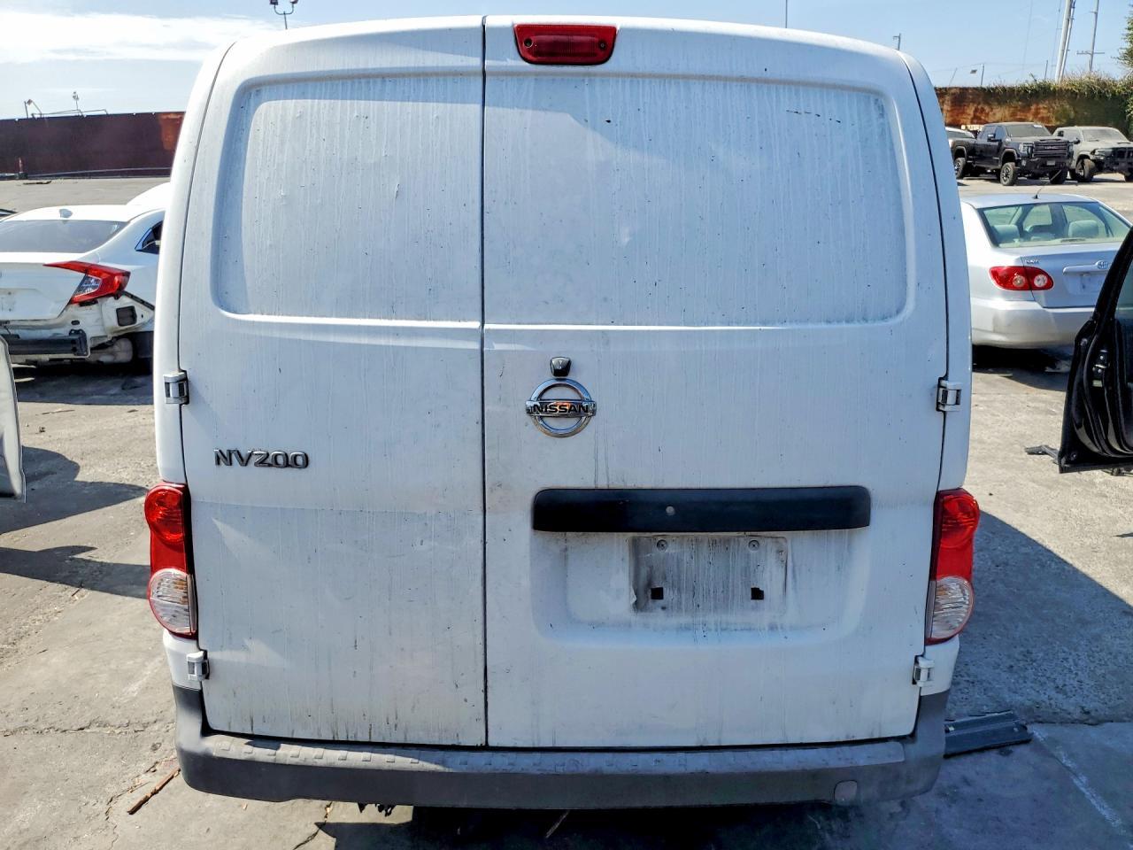 2017 Nissan NV200 S