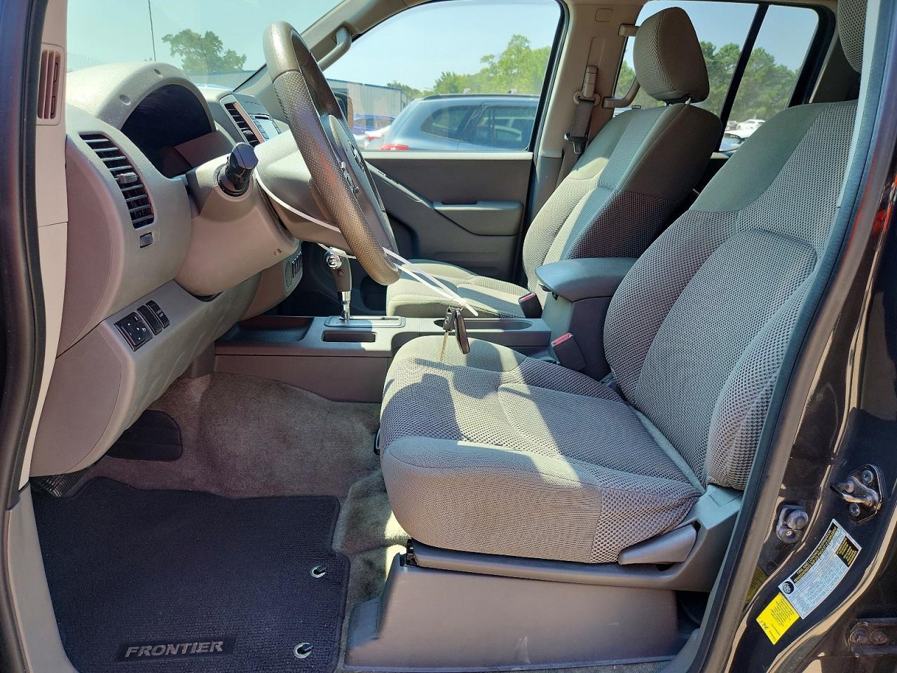 2015 Nissan Frontier S