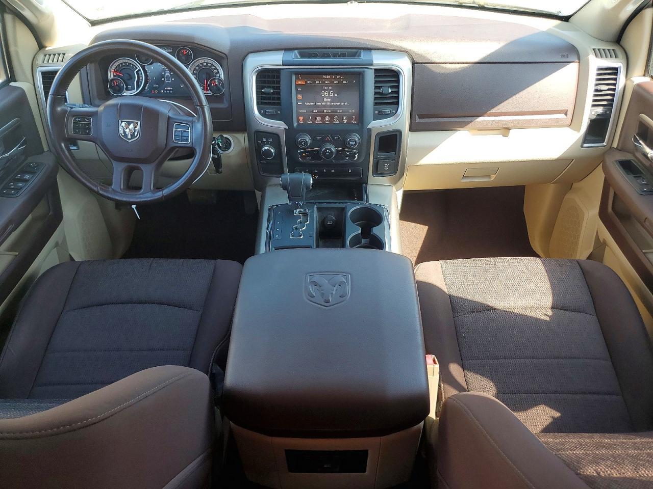 2013 Dodge RAM 1500 SLT