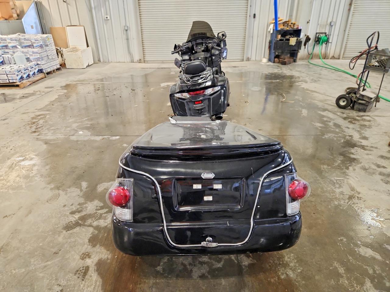 2013 Honda GL1800 B