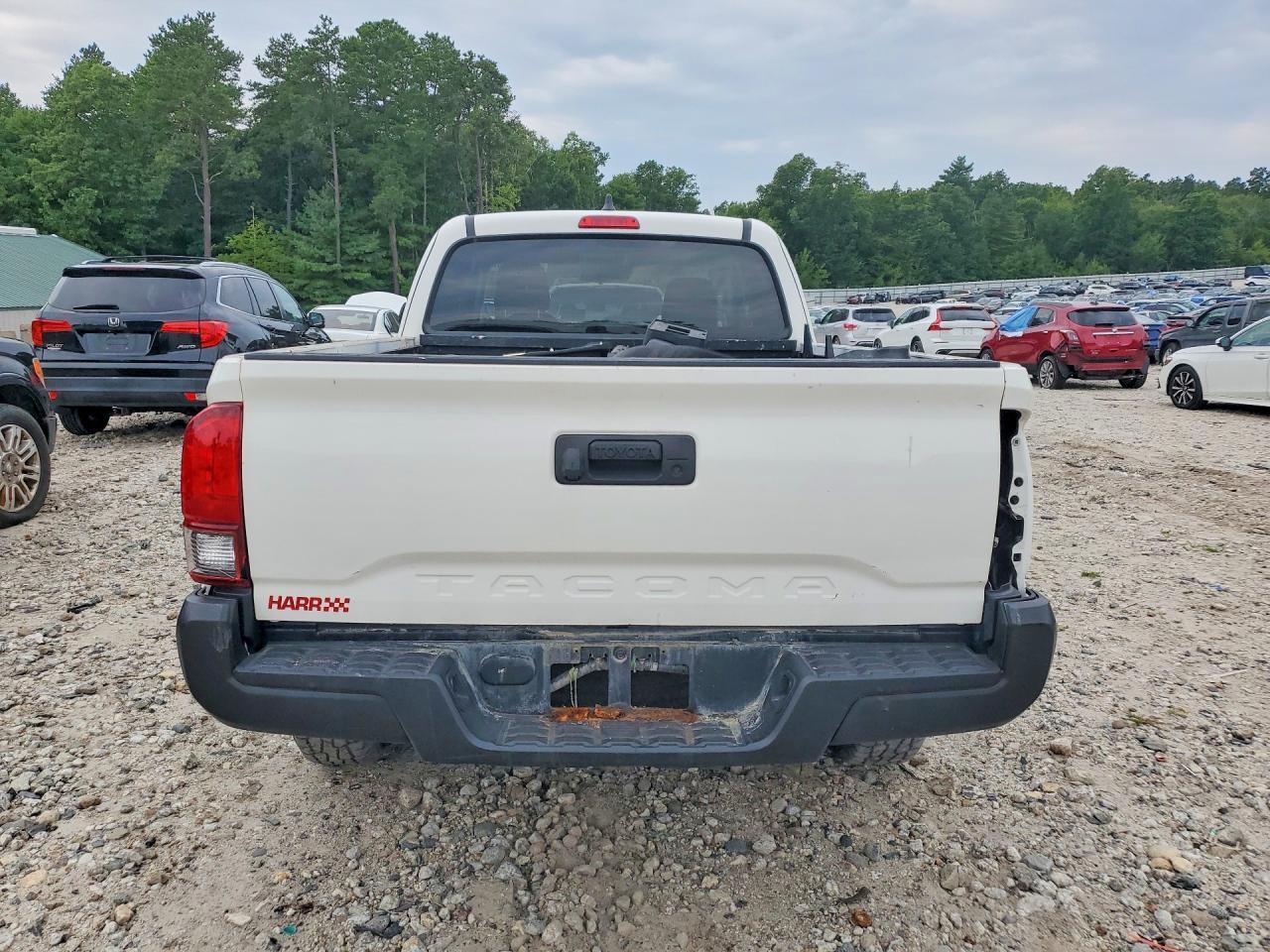 2022 Toyota Tacoma SR