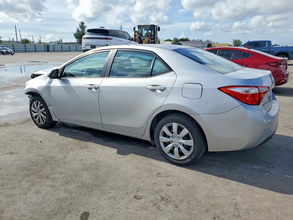 2015 Toyota Corolla le