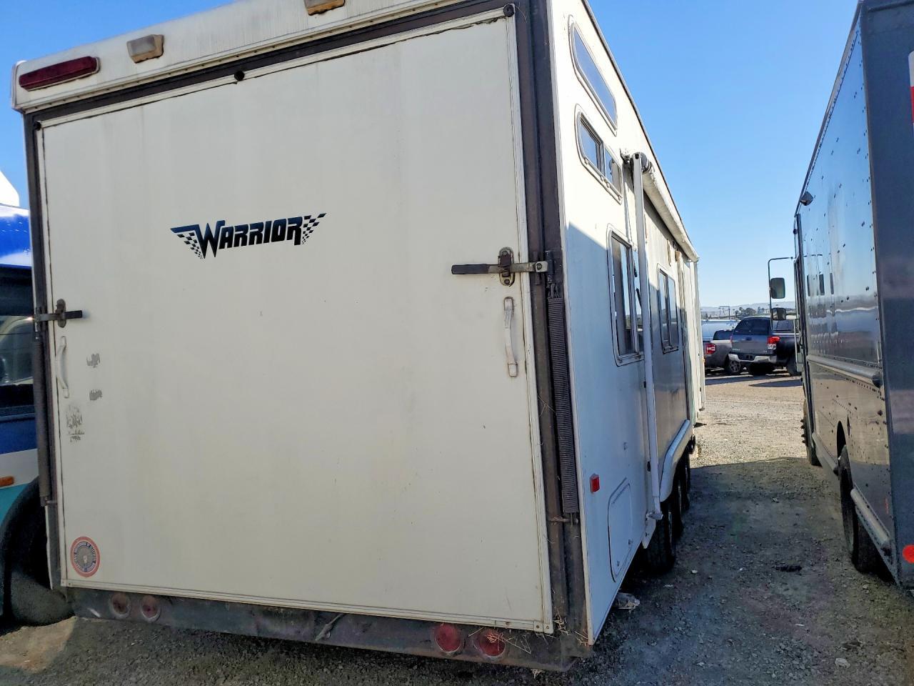 2002 Warrior Lifesty 2002 Weekend Warrior Camper