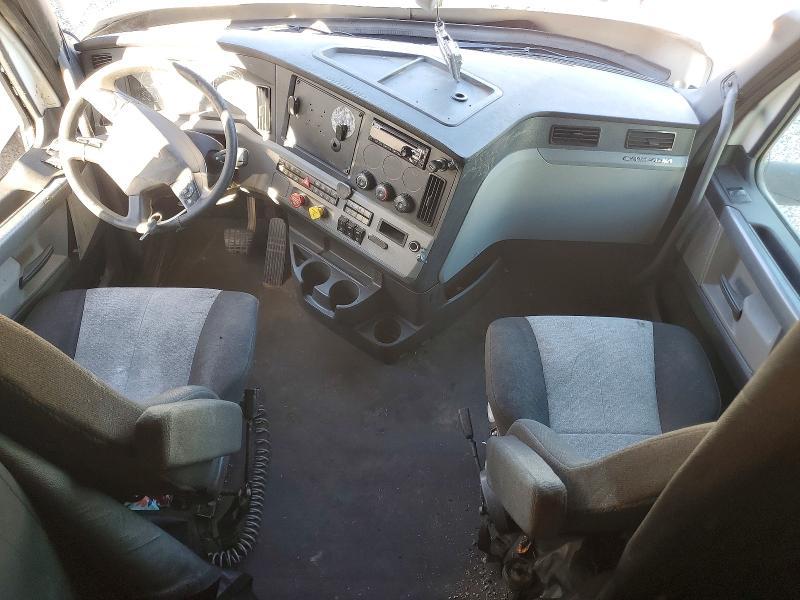 2021 Freightliner Cascadia 126 Semi Truck