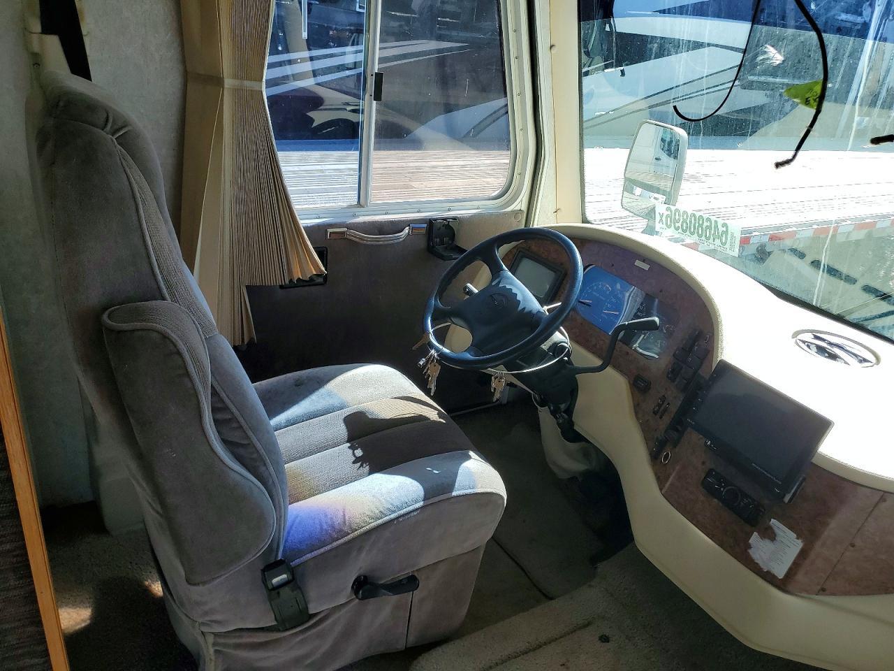 2002 Damon Challenger RV