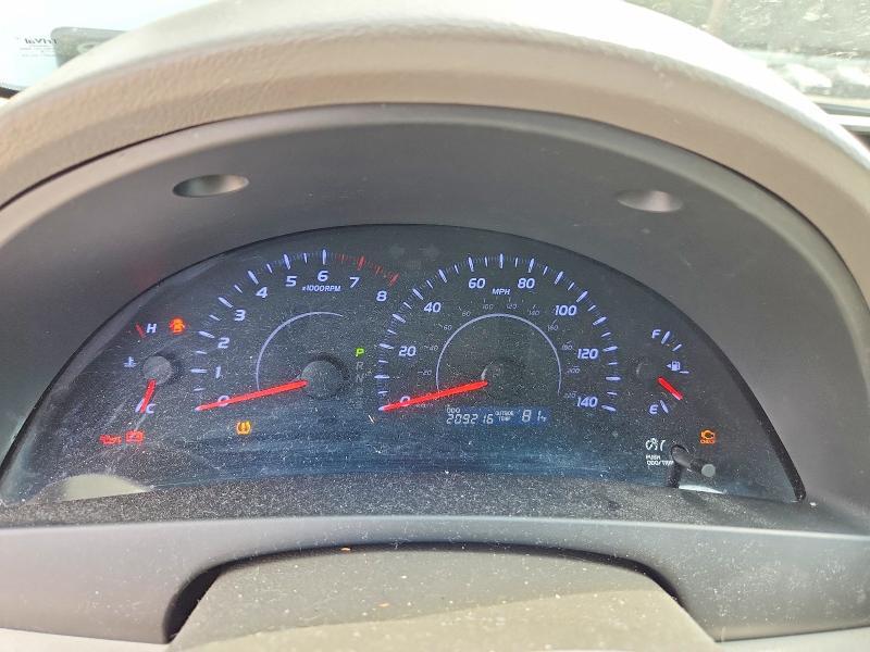 2010 Toyota Camry le