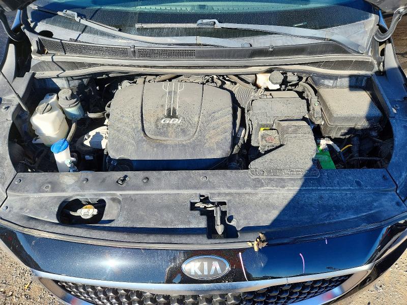 2018 KIA Sedona lx