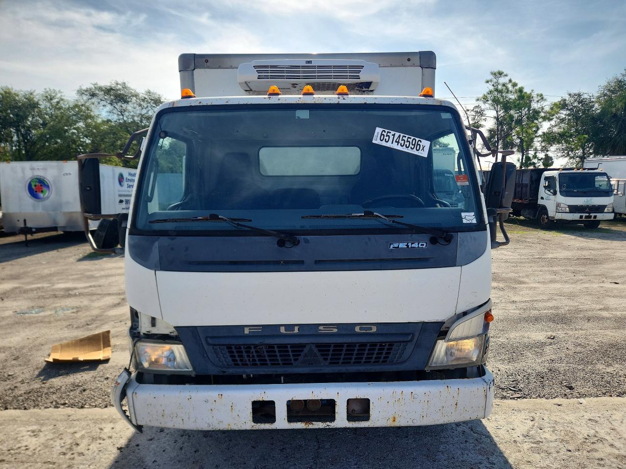2007 Mitsubishi Fuso FE84D Refrigerated BOX Truck