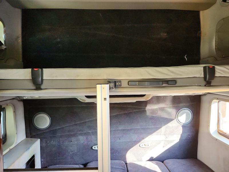 2006 Volvo Vnl Semi Truck