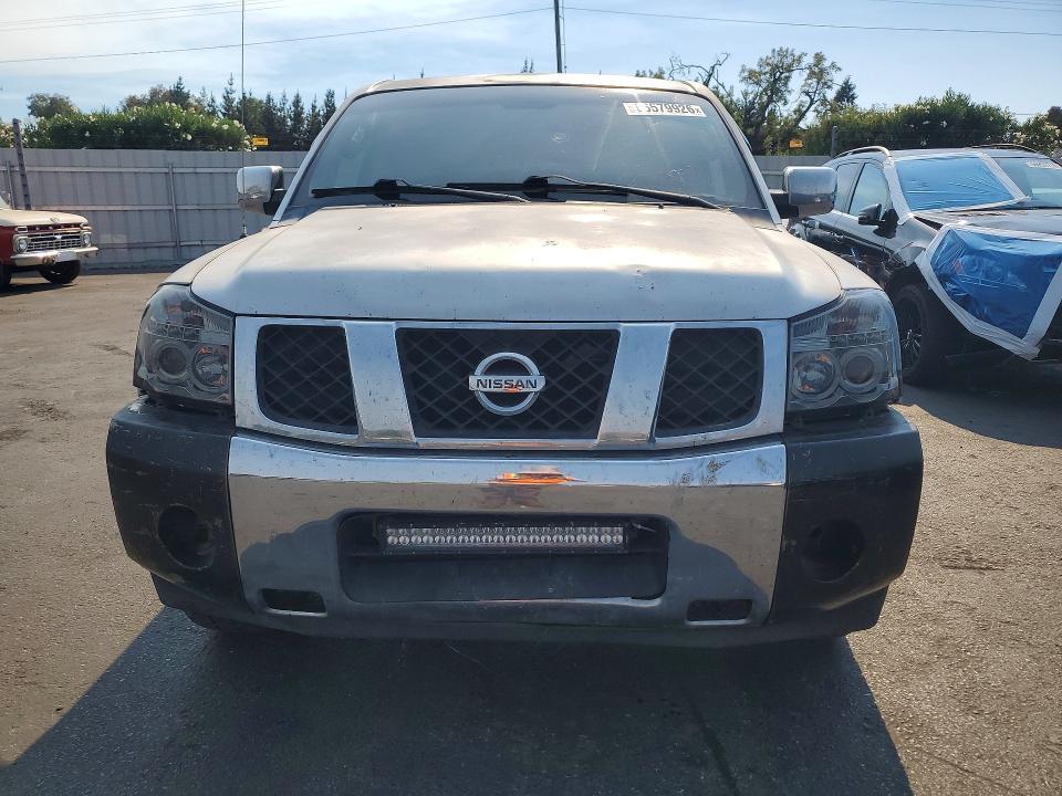 2005 Nissan Titan XE