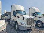 2017 Peterbilt 579 Semi Truck