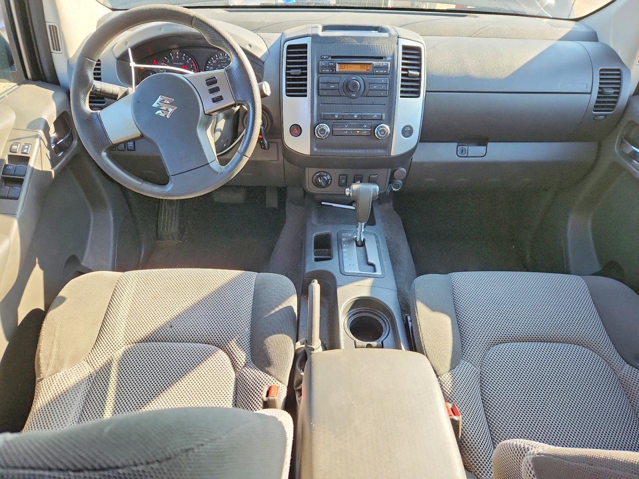 2010 Suzuki Equator Sport