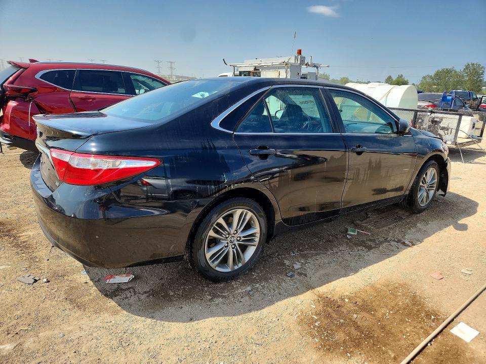 2015 Toyota Camry se