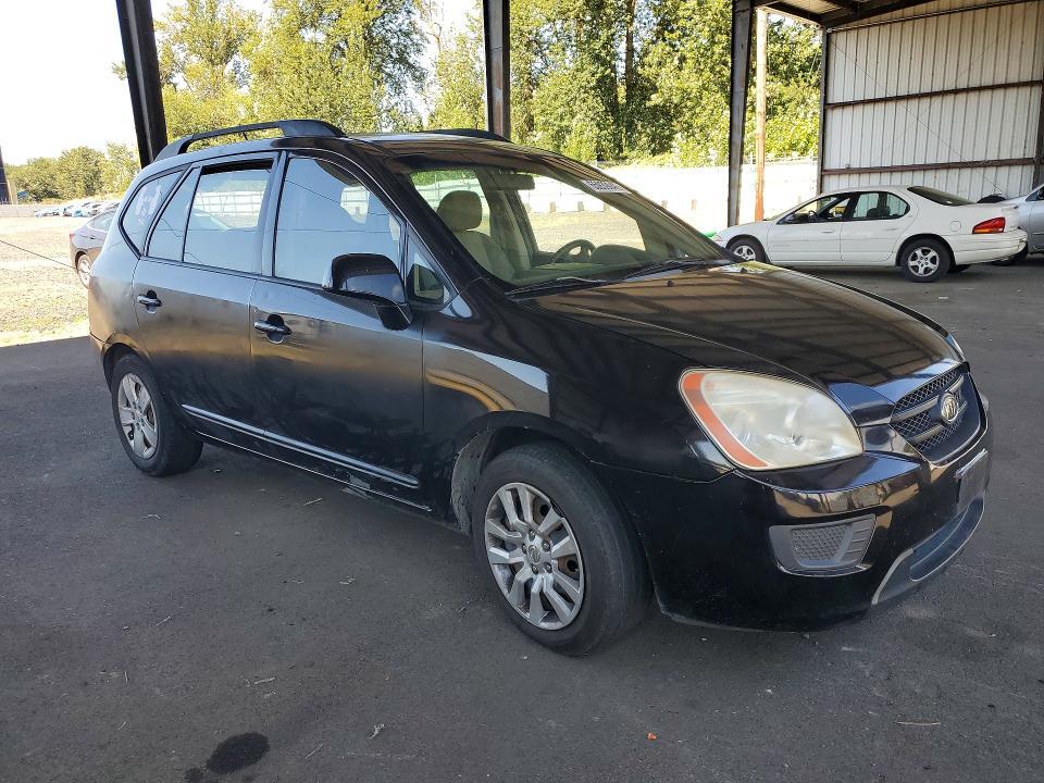 2009 KIA Rondo Base