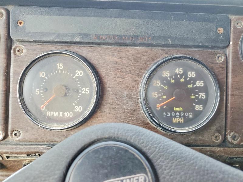 1989 Freightliner FLD120 Dump Truck