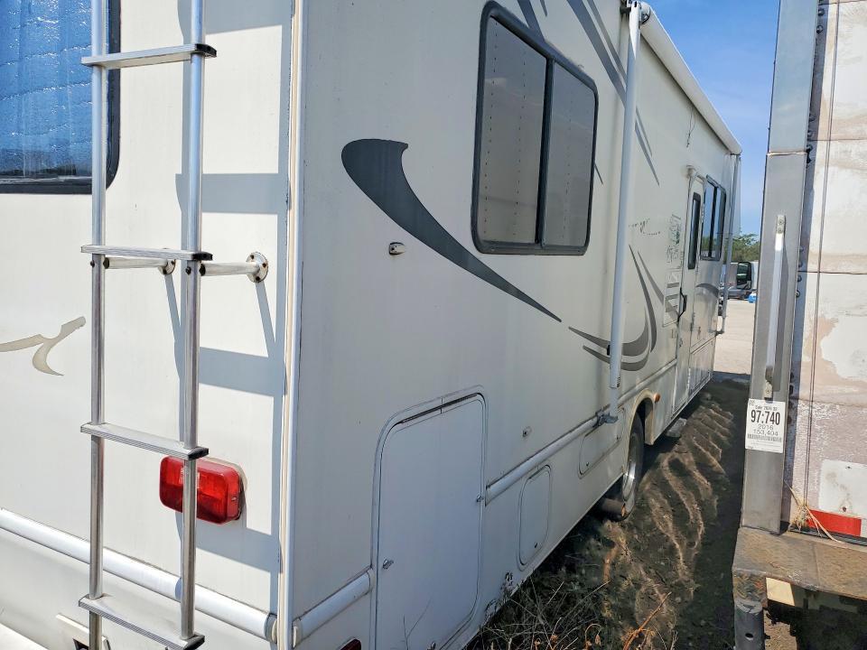 2003 Ford E450 RV